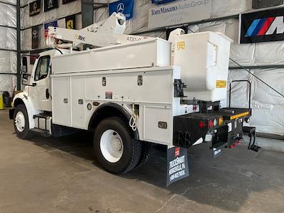 2013 Freightliner M2 106 Conventional Cab 4x2 Bucket Truck for sale #240724A - photo 2