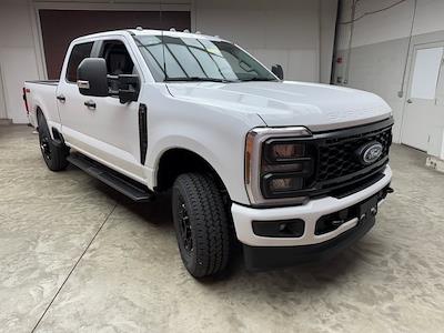 2025 Ford F-250 Crew Cab 4x4 Pickup for sale #250368 - photo 1