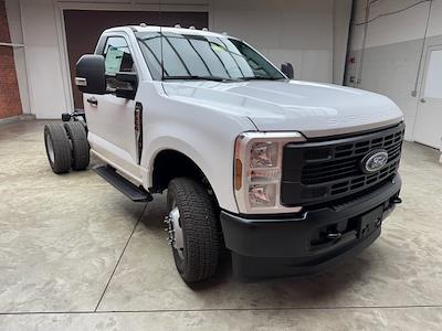 2025 Ford F-350 Regular Cab DRW 4WD Cab Chassis for sale #250407 - photo 1