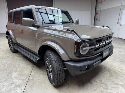 New 2025 Ford Bronco Outer Banks 4WD SUV for sale #250593 - photo 1