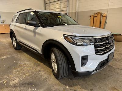 New 2025 Ford Explorer Active AWD SUV for sale #250662 - photo 1
