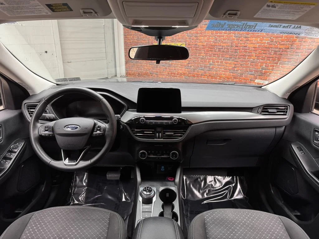 Used 2023 Ford Escape - photo 26
