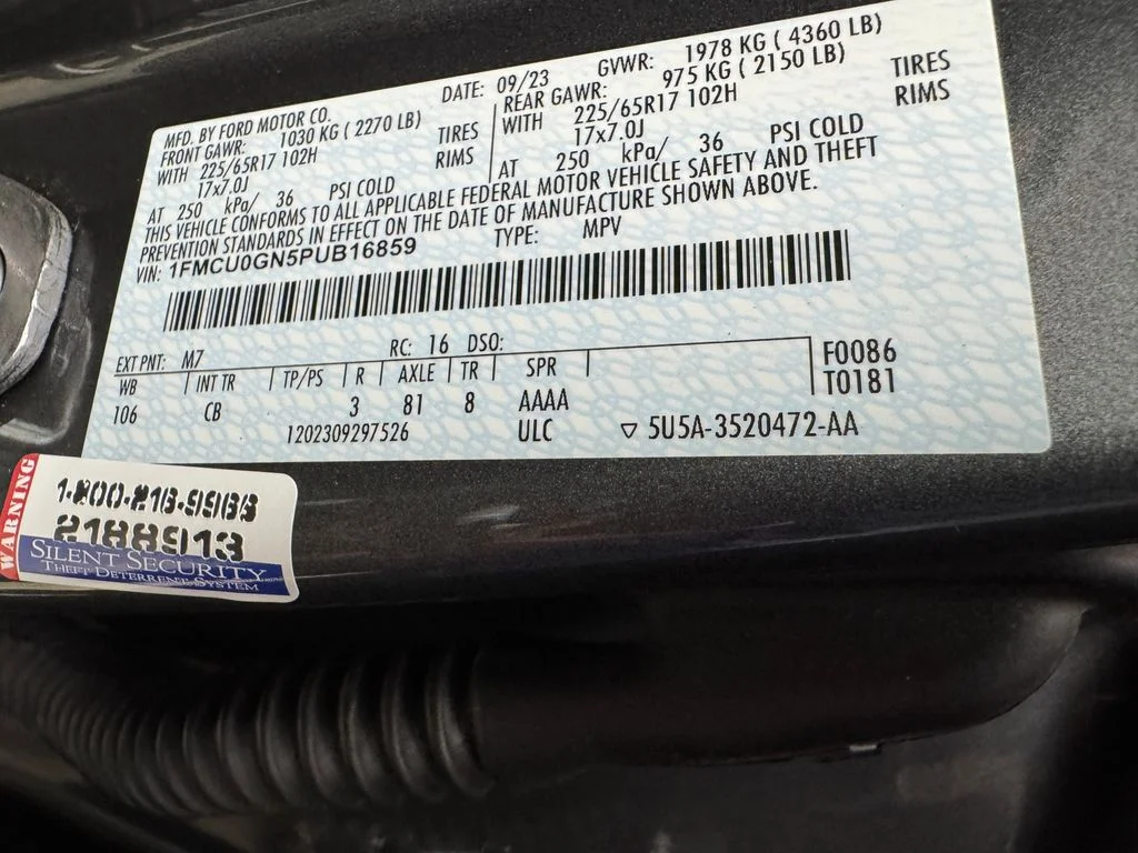 Used 2023 Ford Escape - photo 10