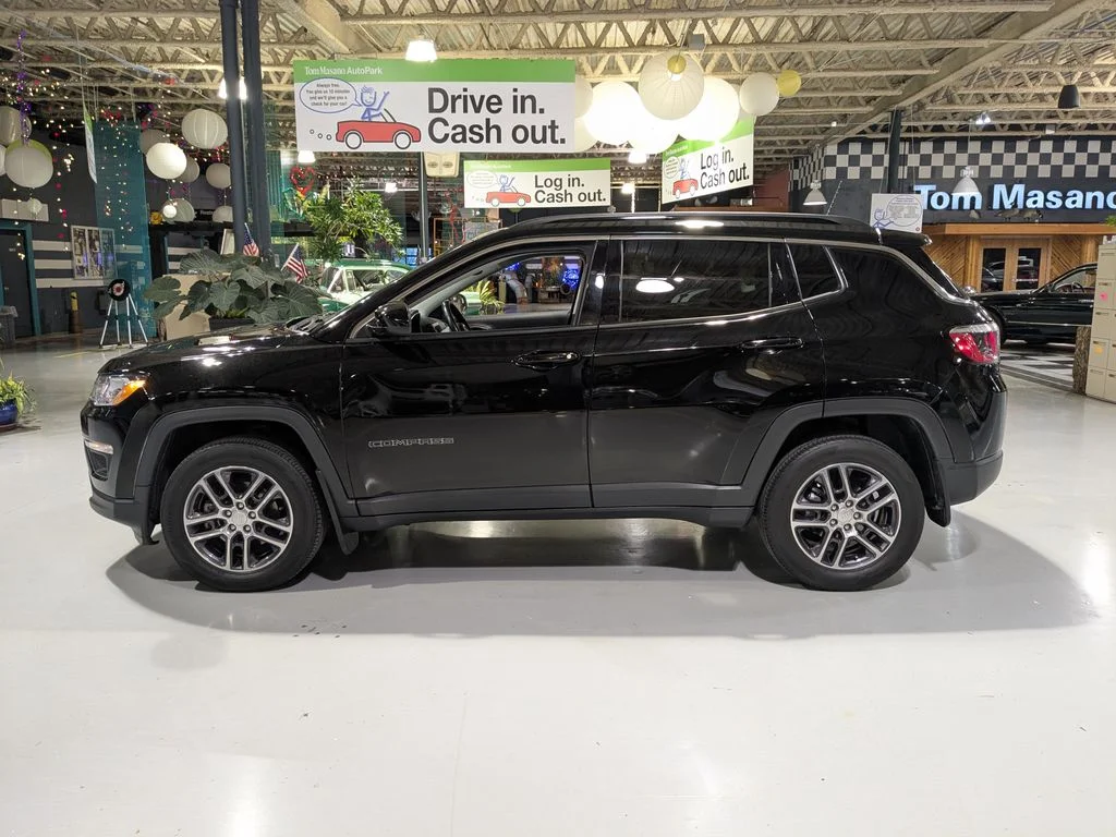 Used 2018 Jeep Compass - photo 12