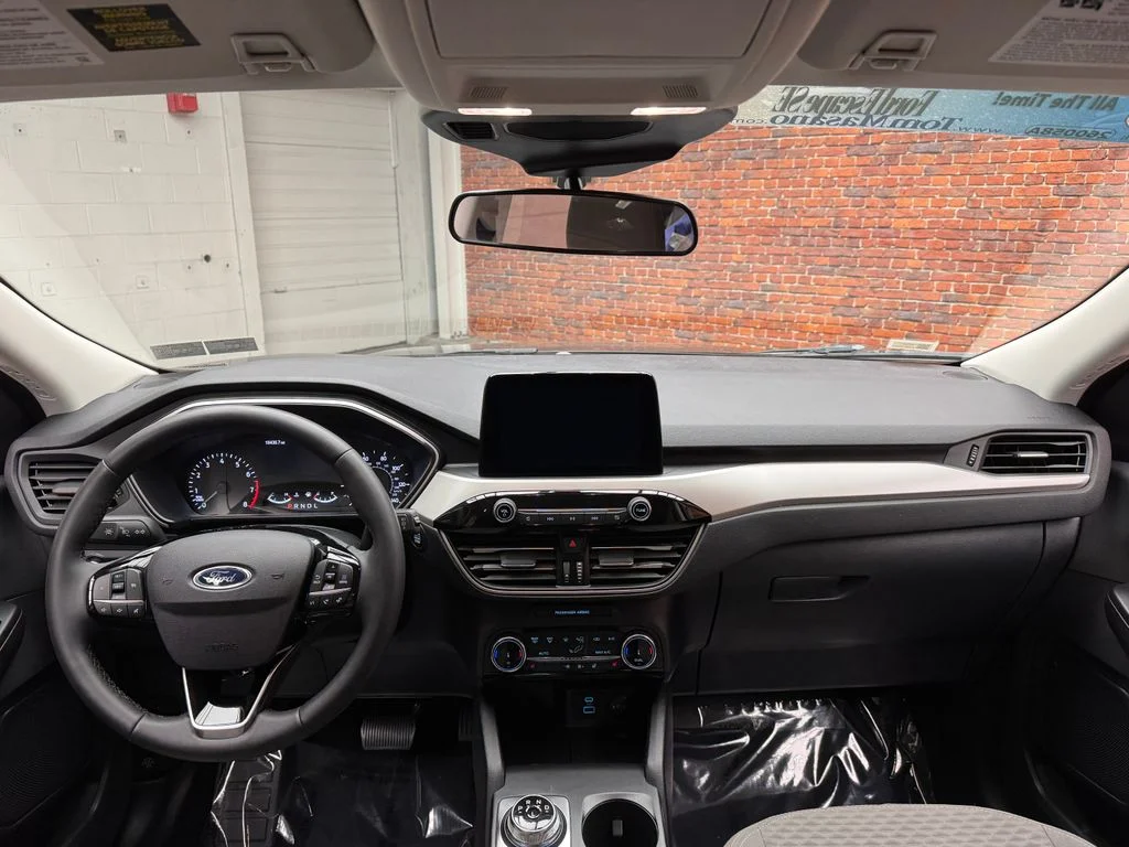 Used 2022 Ford Escape - photo 13