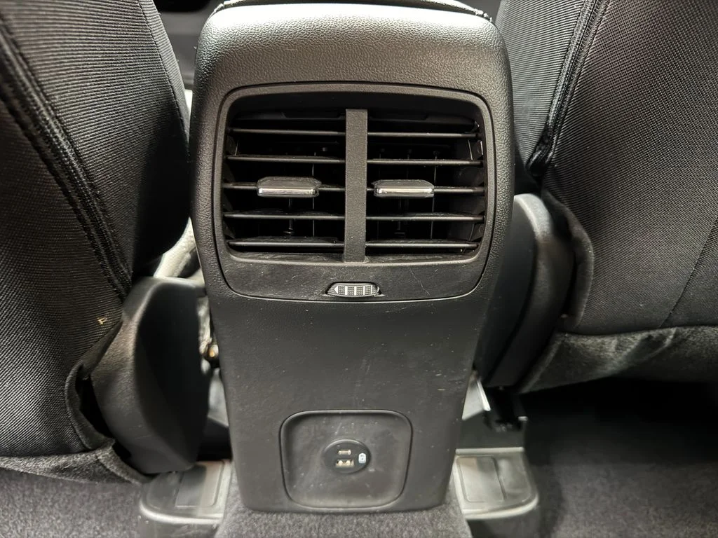 Used 2022 Ford Escape - photo 10