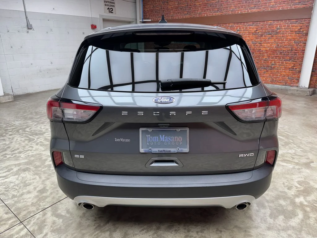 Used 2022 Ford Escape - photo 5