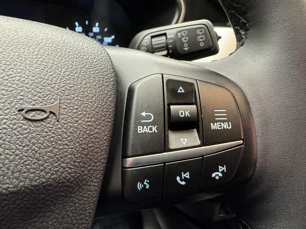 Used 2022 Ford Escape - photo 1