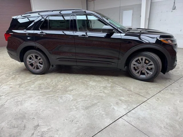 New 2026 Ford Explorer - photo 8