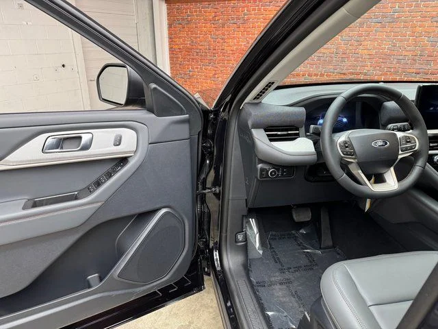 New 2026 Ford Explorer - photo 10