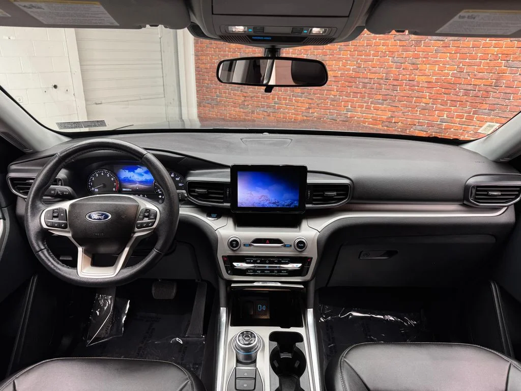 Used 2023 Ford Explorer - photo 14