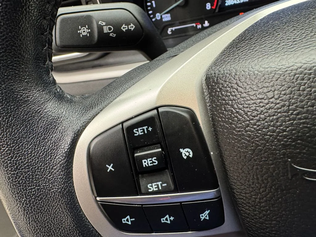Used 2023 Ford Explorer - photo 2