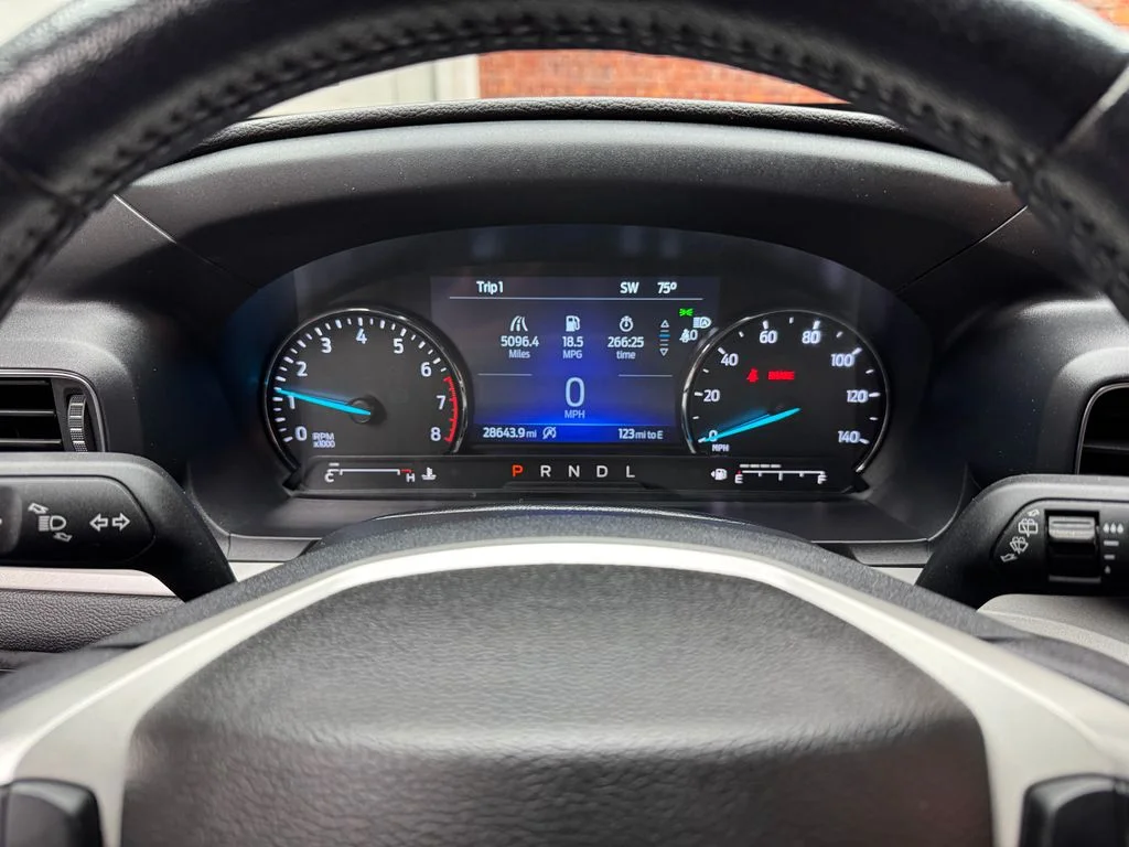 Used 2023 Ford Explorer - photo 6