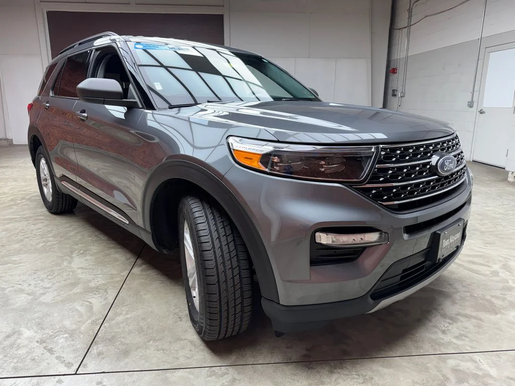 Used 2023 Ford Explorer - photo 8