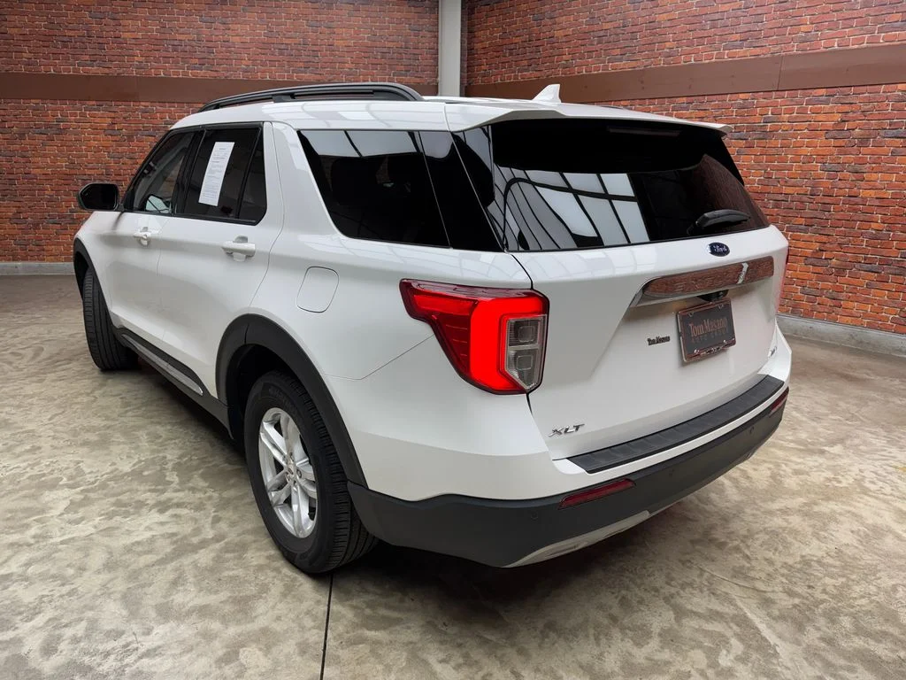 Used 2023 Ford Explorer - photo 1