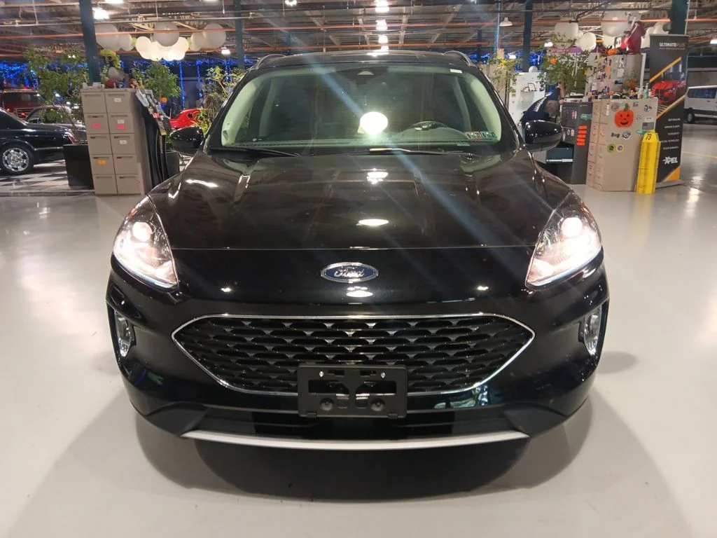 Used 2022 Ford Escape - photo 1