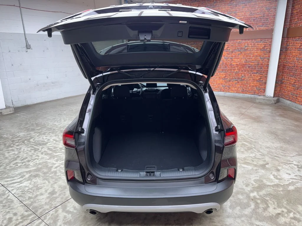 Used 2023 Ford Escape - photo 18