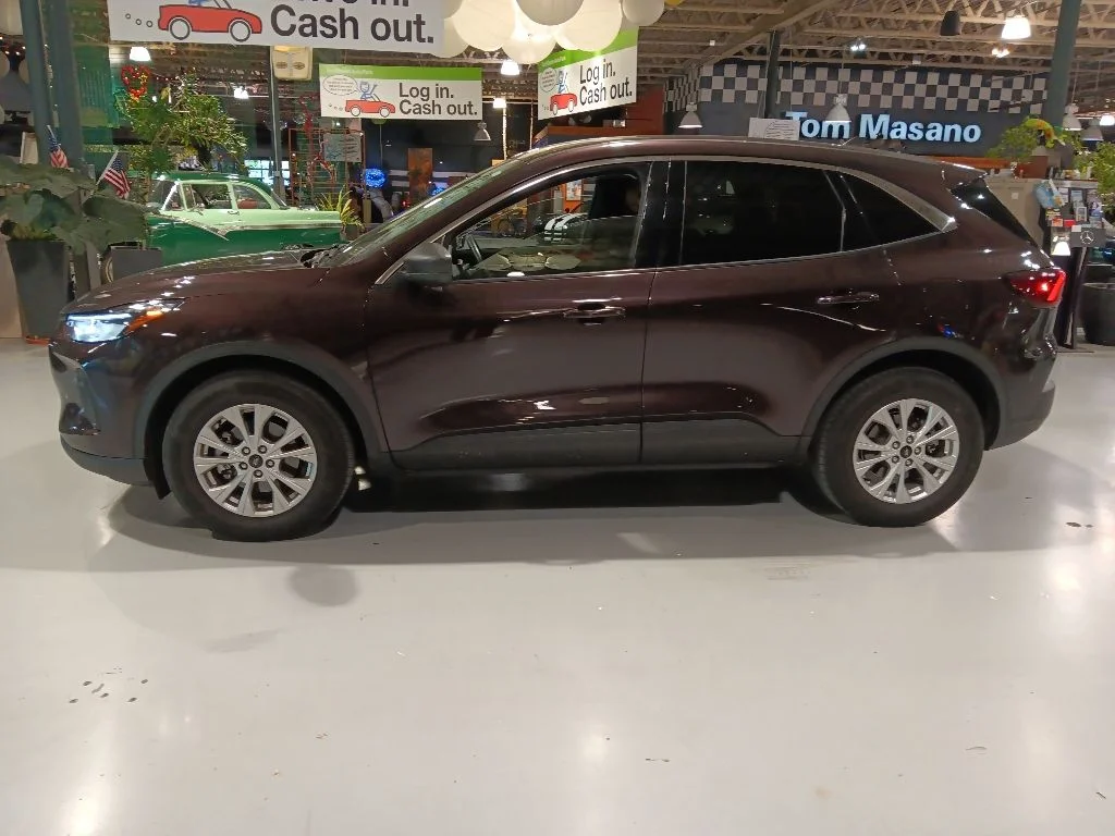 Used 2023 Ford Escape - photo 10