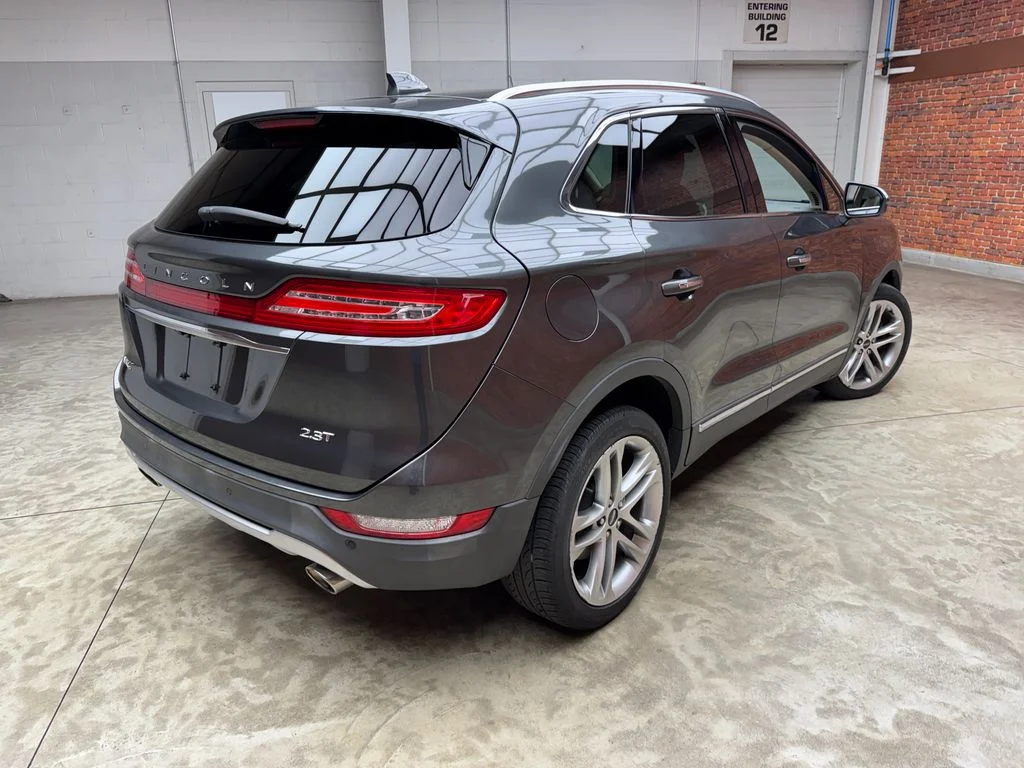 Used 2019 Lincoln MKC - photo 1