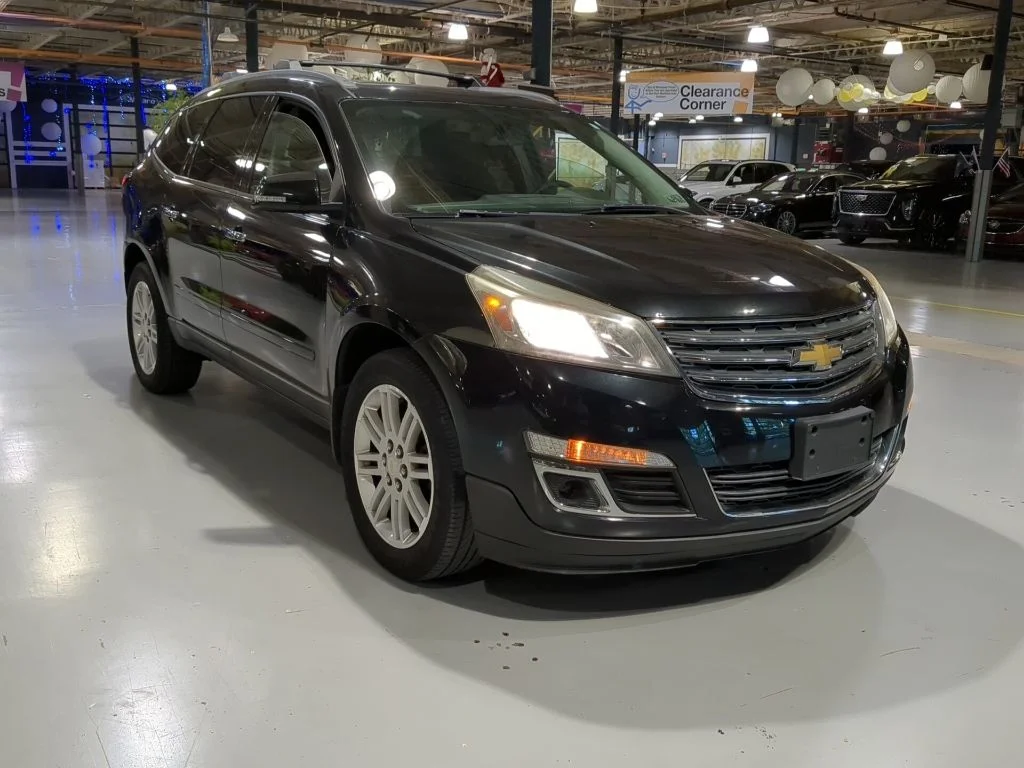 Used 2015 Chevrolet Traverse - photo 3