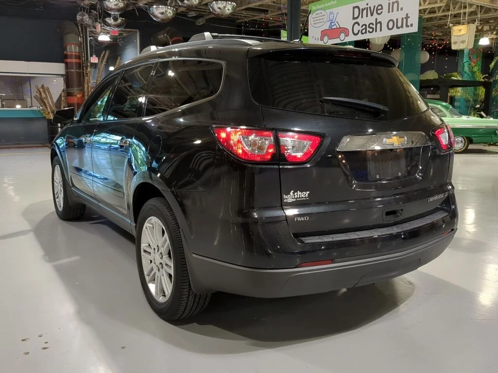 Used 2015 Chevrolet Traverse - photo 8