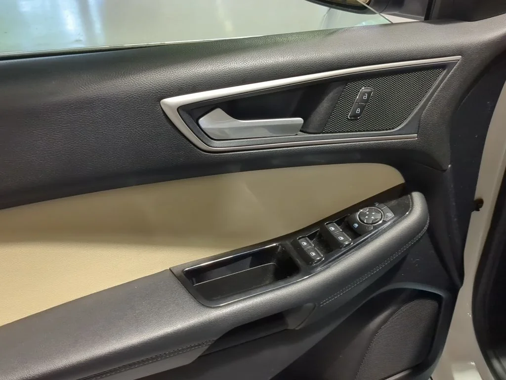 Used 2020 Ford Edge - photo 15