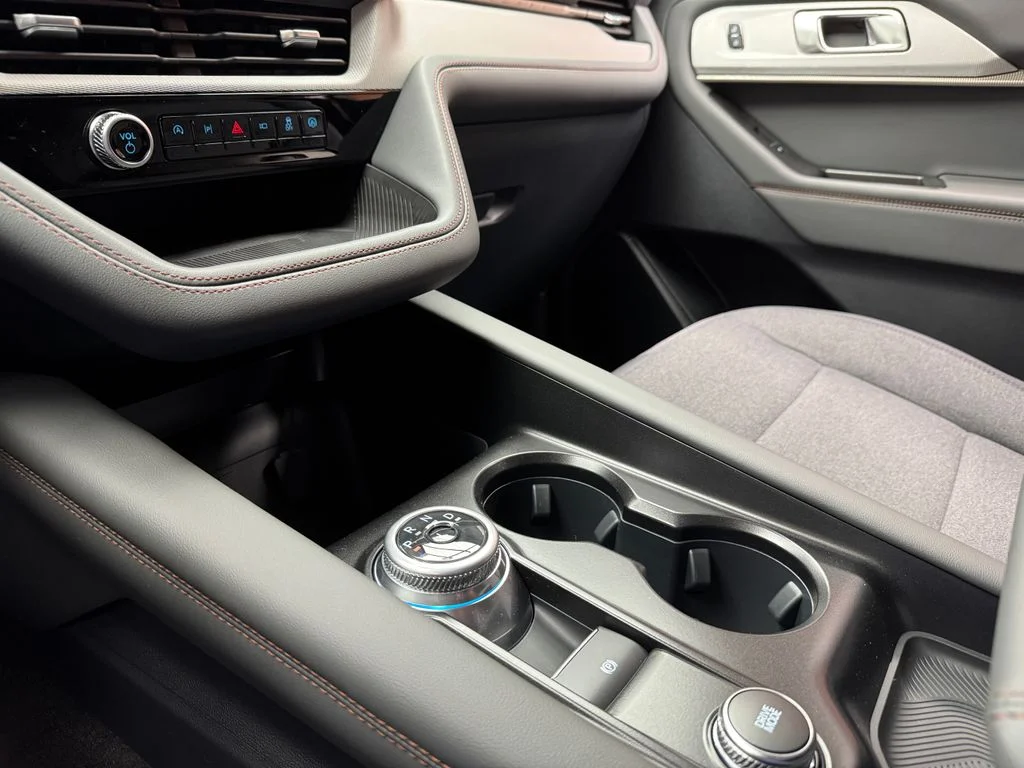 New 2026 Ford Explorer - photo 8