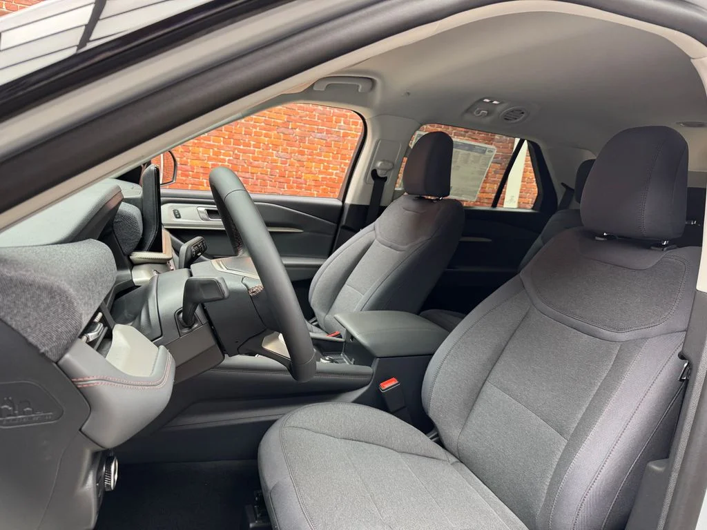 New 2026 Ford Explorer - photo 12