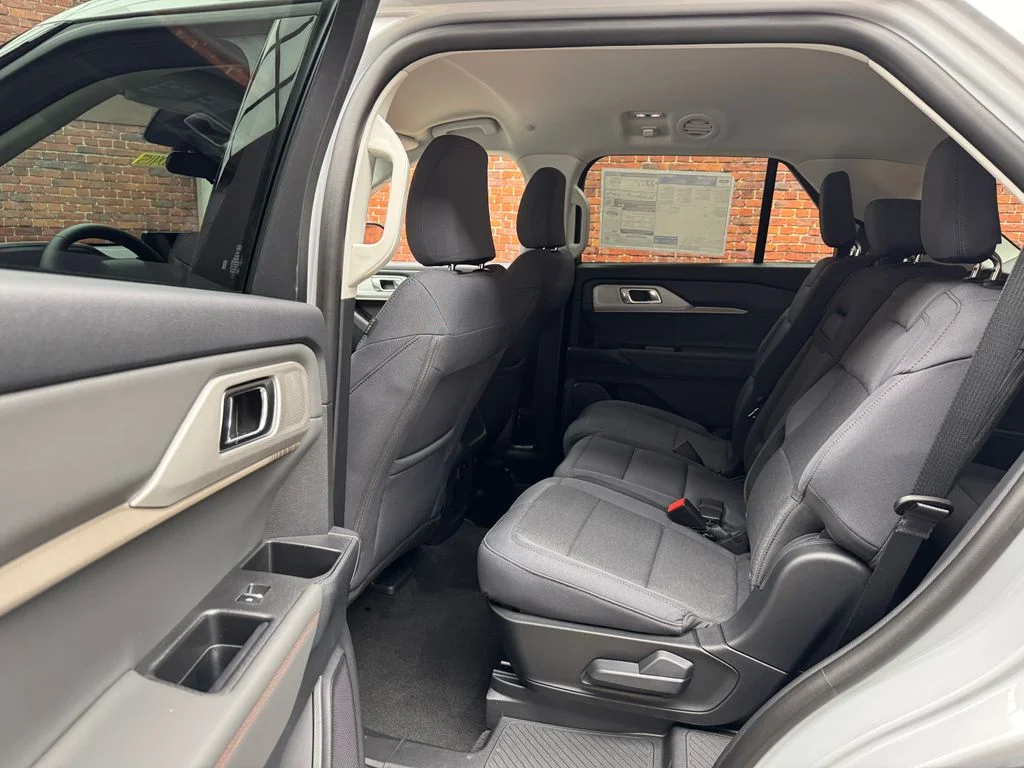 New 2026 Ford Explorer - photo 13