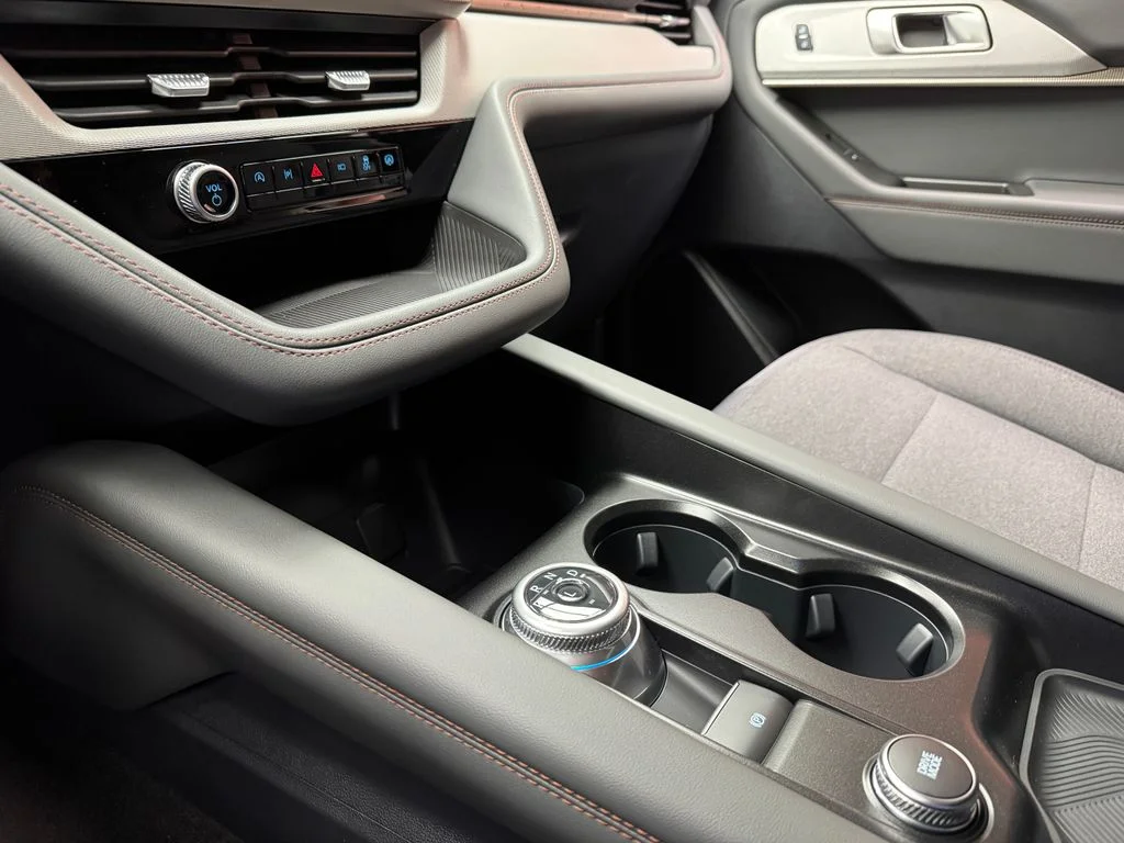 New 2026 Ford Explorer - photo 8