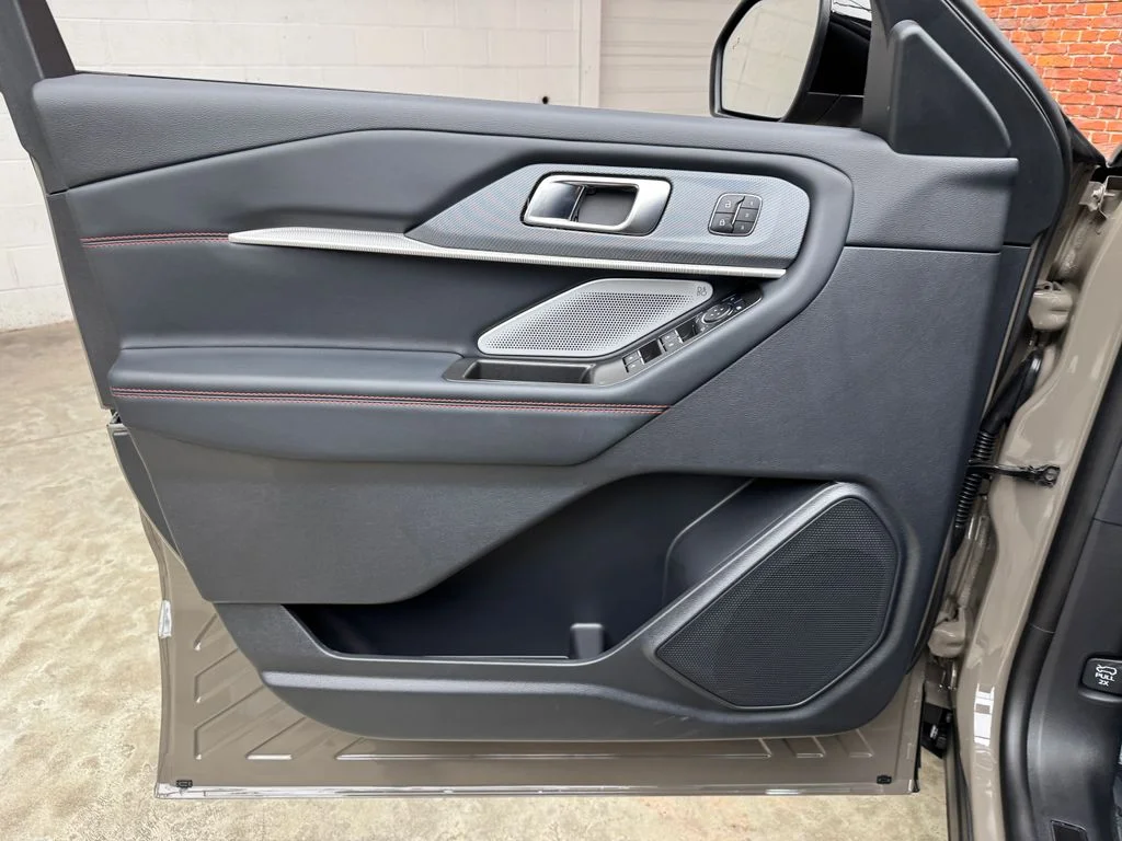 New 2026 Ford Explorer - photo 36