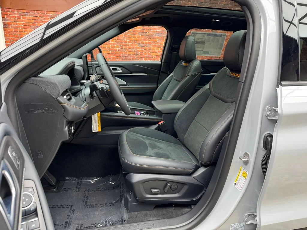 New 2026 Ford Explorer - photo 25