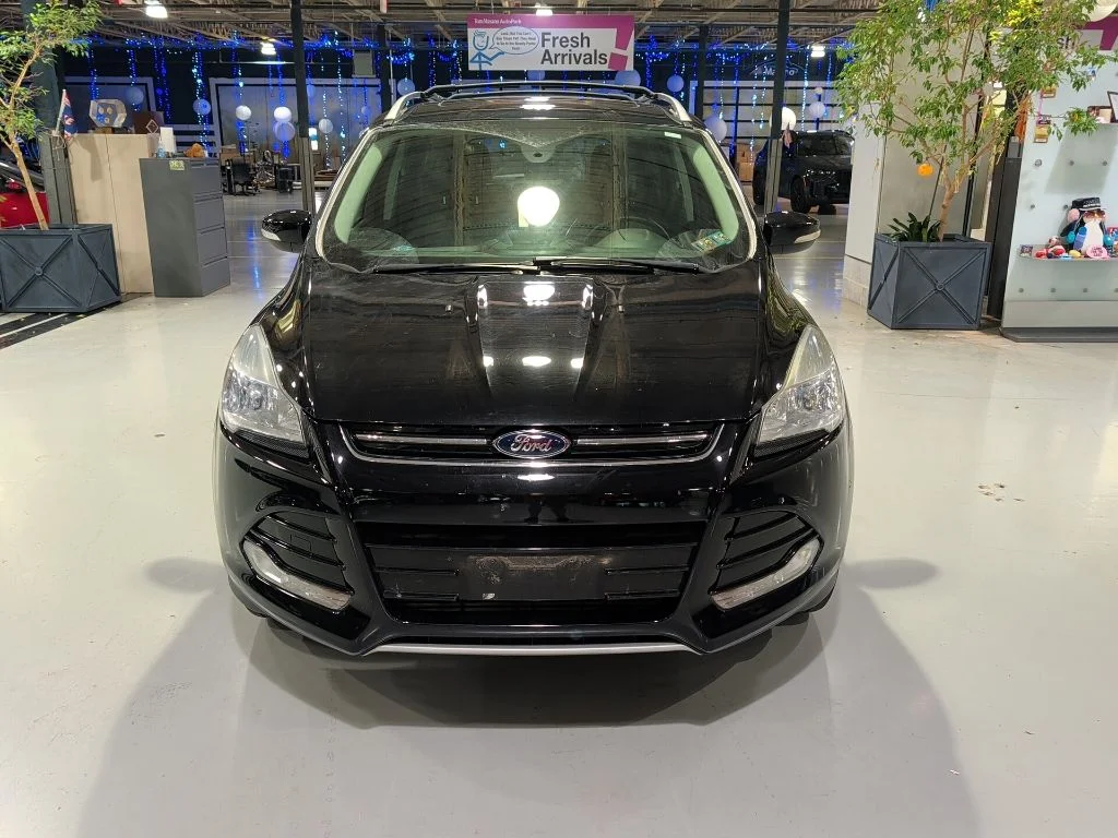 Used 2016 Ford Escape - photo 2