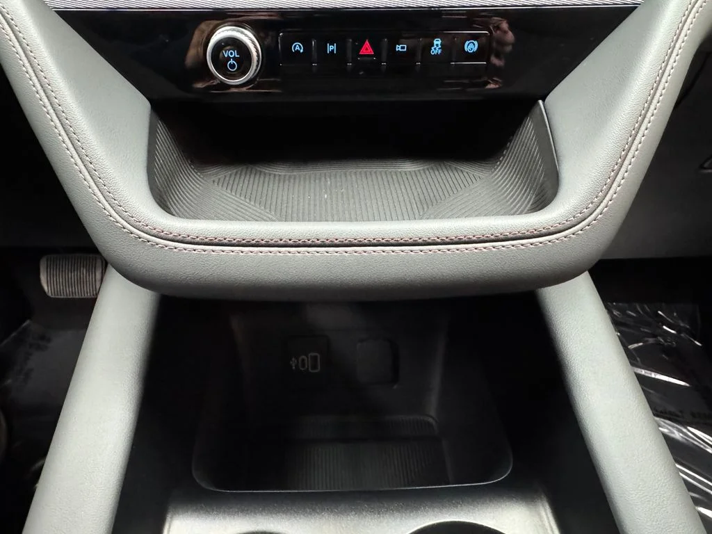 New 2026 Ford Explorer - photo 9