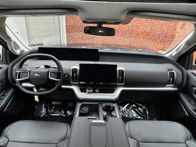 New 2026 Ford Expedition - photo 36