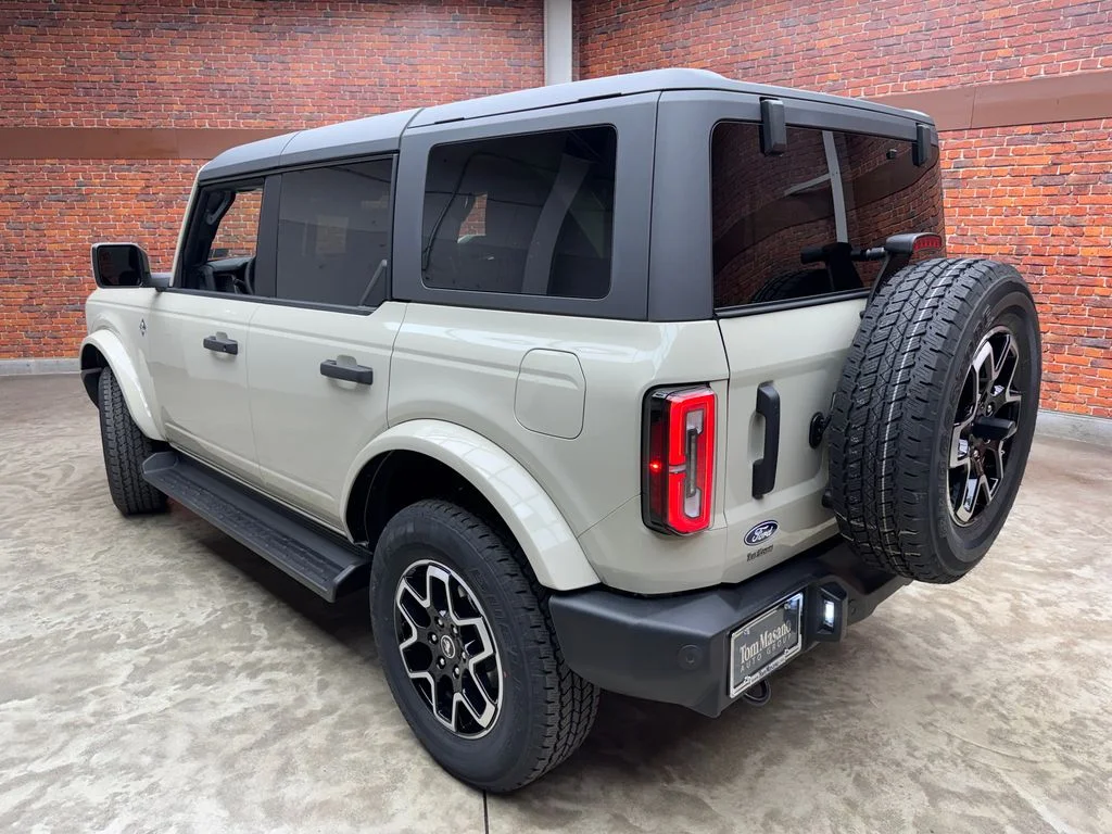 New 2026 Ford Bronco - photo 5