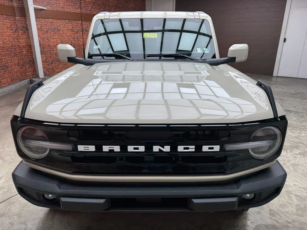New 2026 Ford Bronco - photo 9