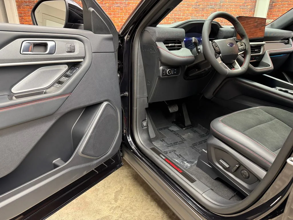 New 2026 Ford Explorer - photo 11