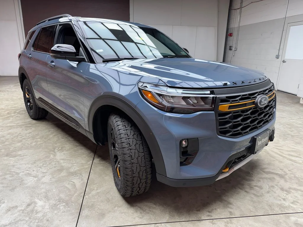 New 2026 Ford Explorer - photo 1