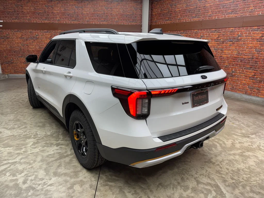 New 2026 Ford Explorer - photo 1