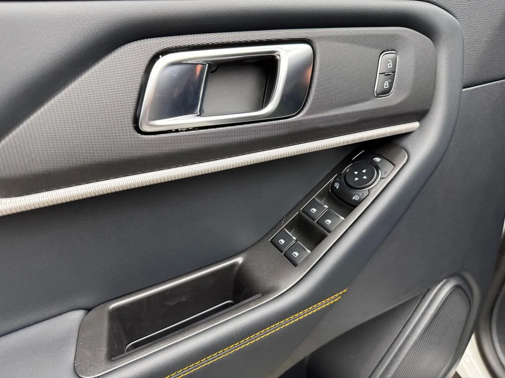 New 2026 Ford Explorer - photo 11