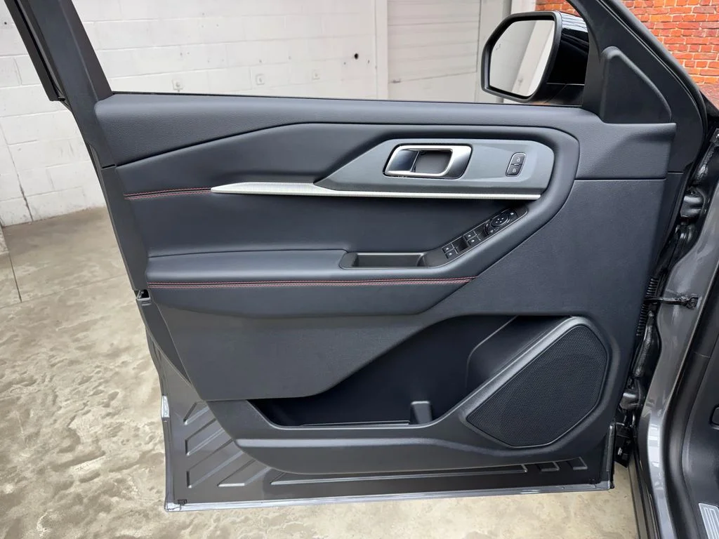 New 2026 Ford Explorer - photo 11