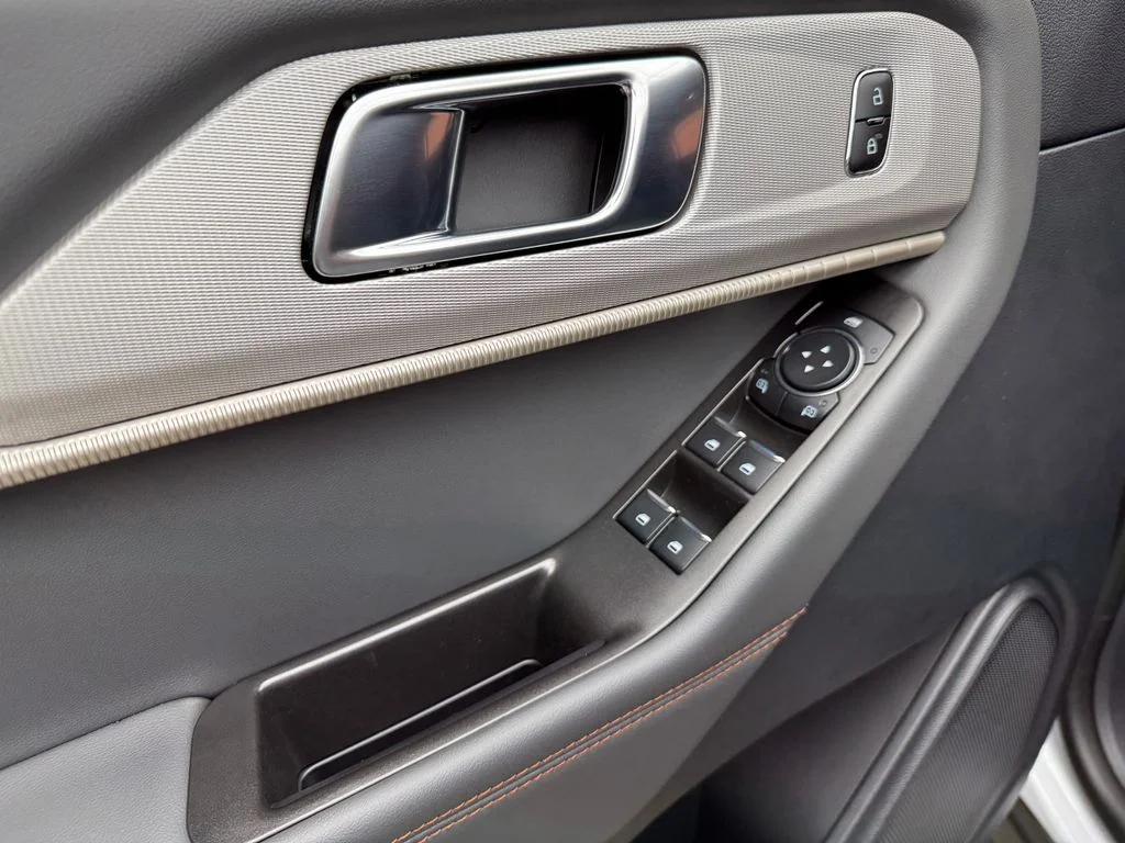New 2026 Ford Explorer - photo 11