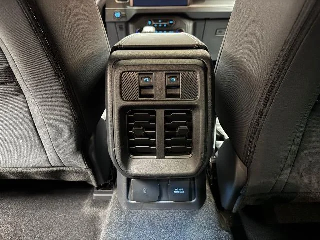 New 2026 Ford Bronco - photo 13