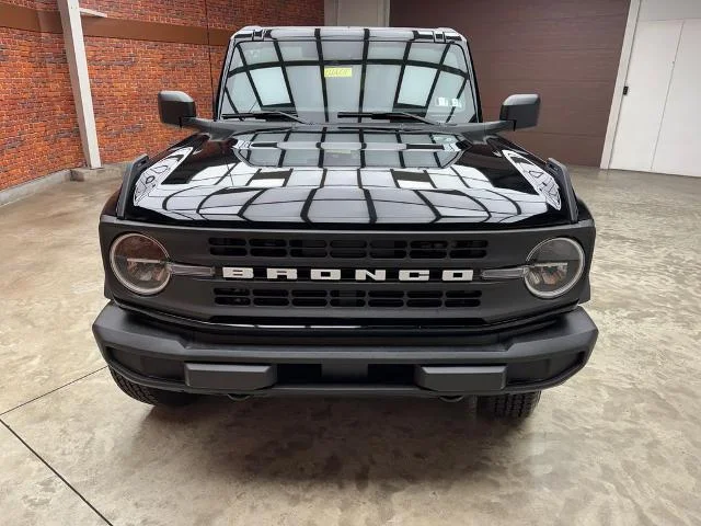 New 2026 Ford Bronco - photo 8