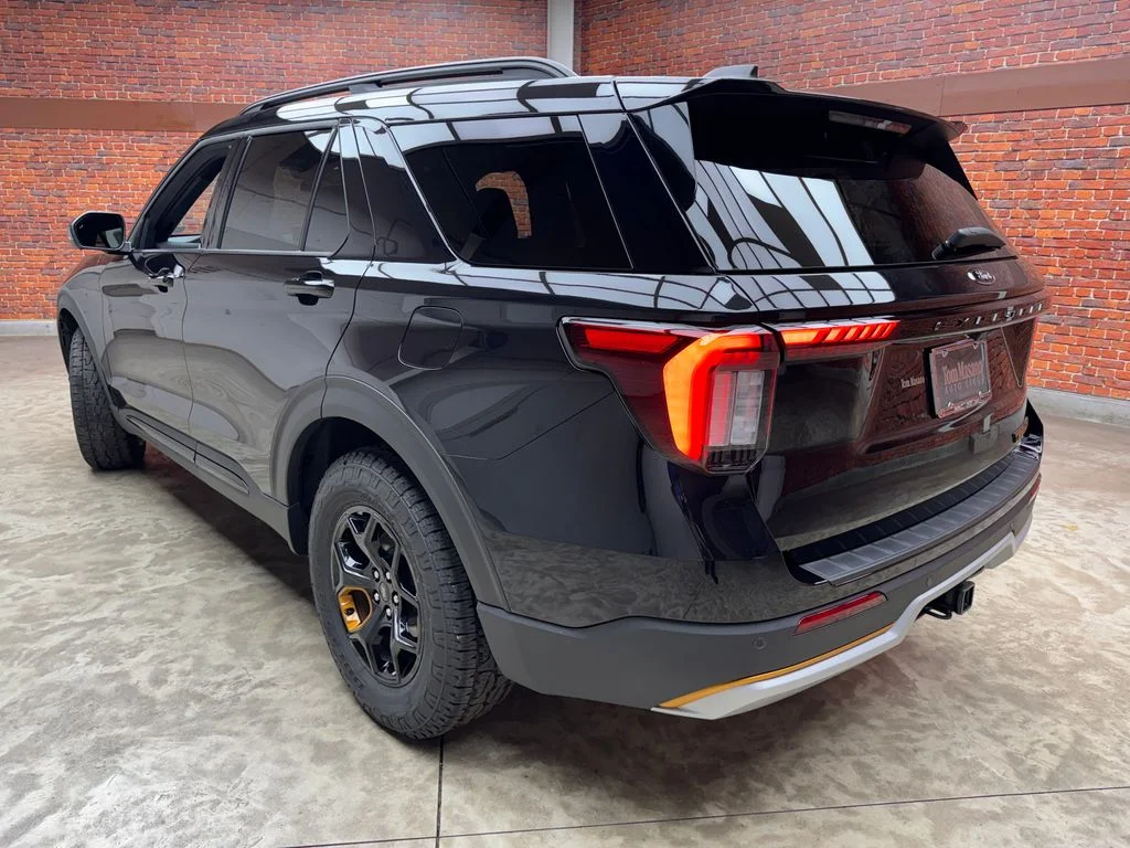 New 2026 Ford Explorer - photo 1