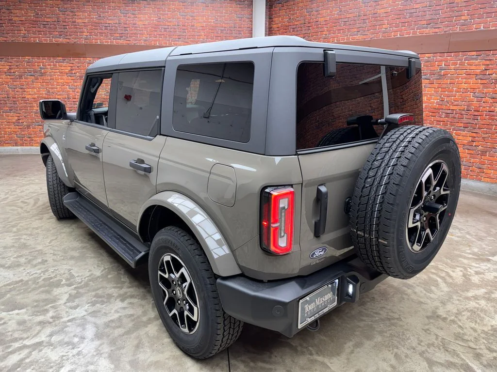New 2026 Ford Bronco - photo 1