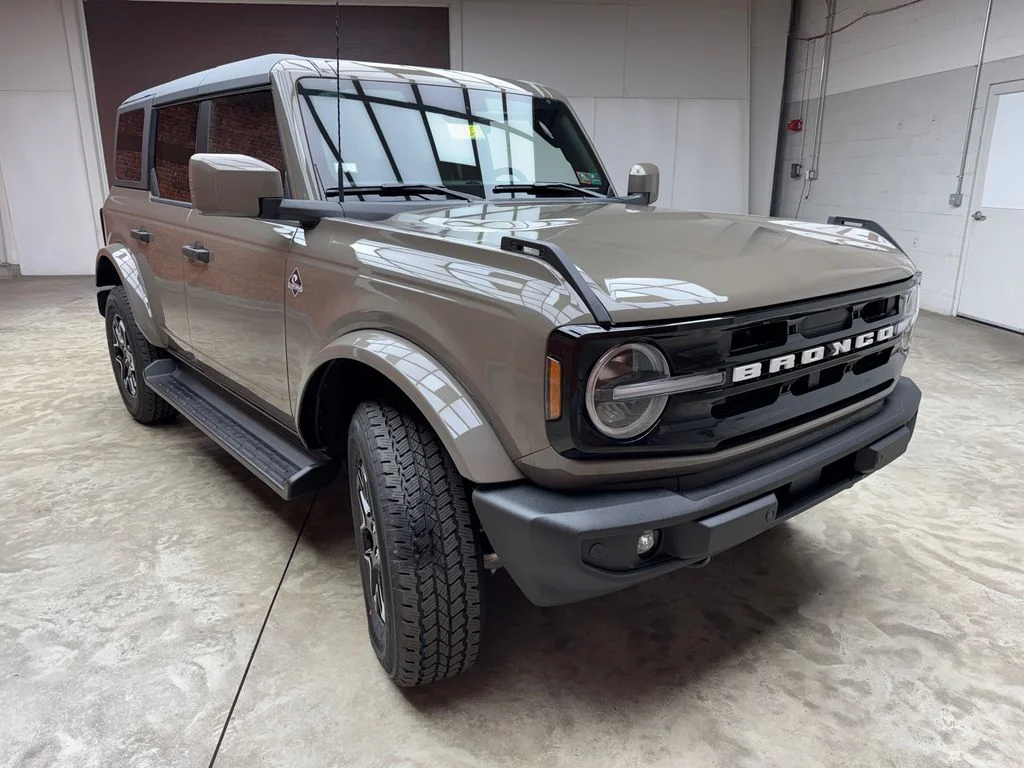 New 2026 Ford Bronco - photo 1