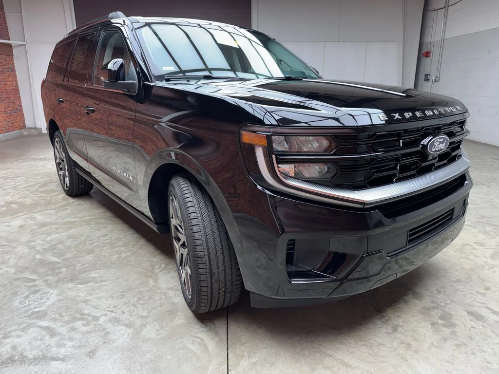 New 2027 Ford Expedition - photo 1