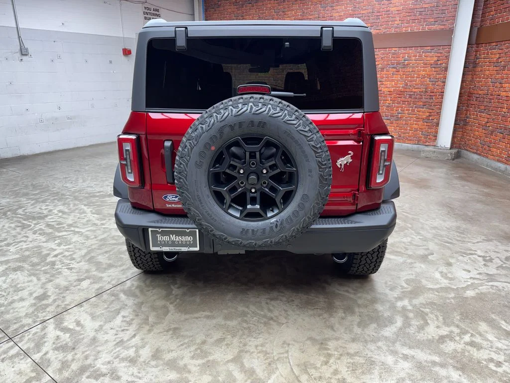 New 2026 Ford Bronco - photo 2